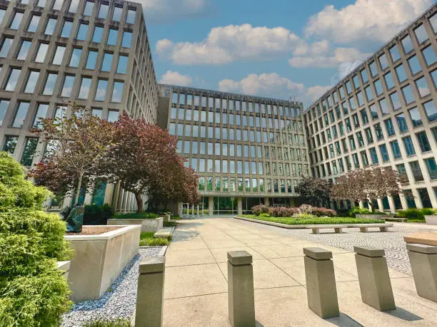 Corporate Headquarters Complex